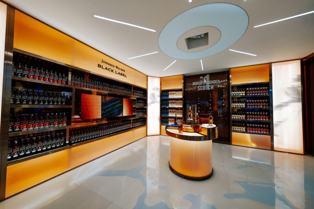 Johnnie Walker Black Label Opens Gurgaon Experience 1 Johnnie Walker Black Label retail experience at The Liquor Fort in Gurgaon